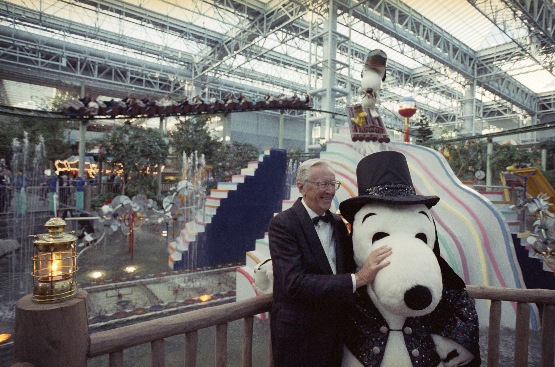 1992: Mall of America